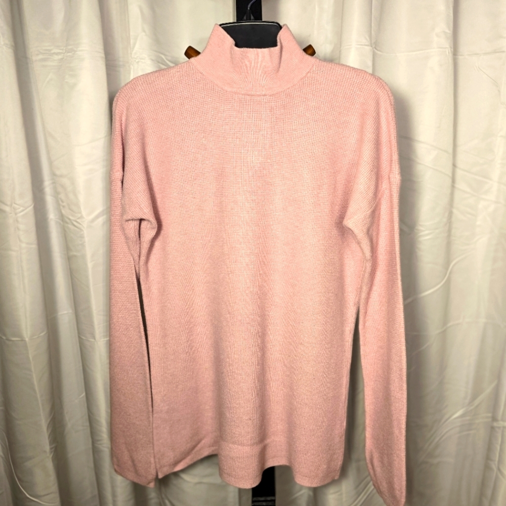 Women's long sleeve‎ Pink Turtleneck Sweater